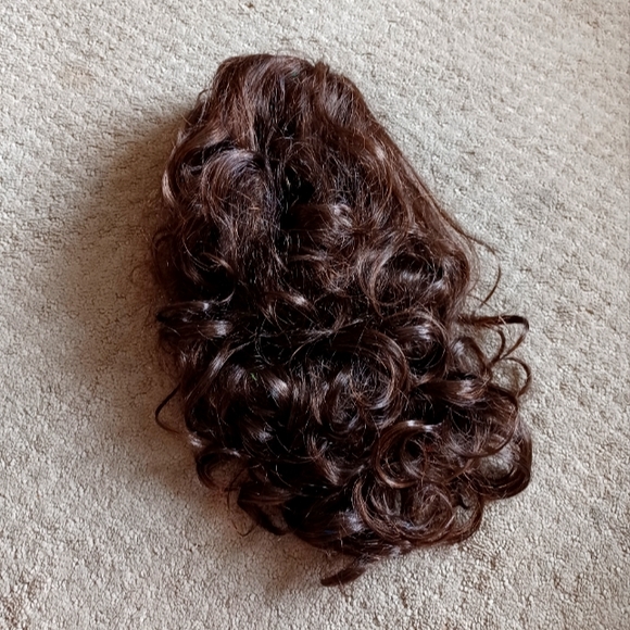 Women's Long Wavy Brunette Wig - Picture 4 of 5